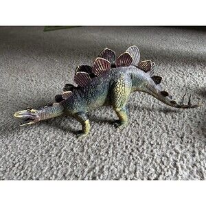 Huge Vintage 1986  Stegosaurus 15-1/2" Dinosaur Hard Rubber U.K.R.D